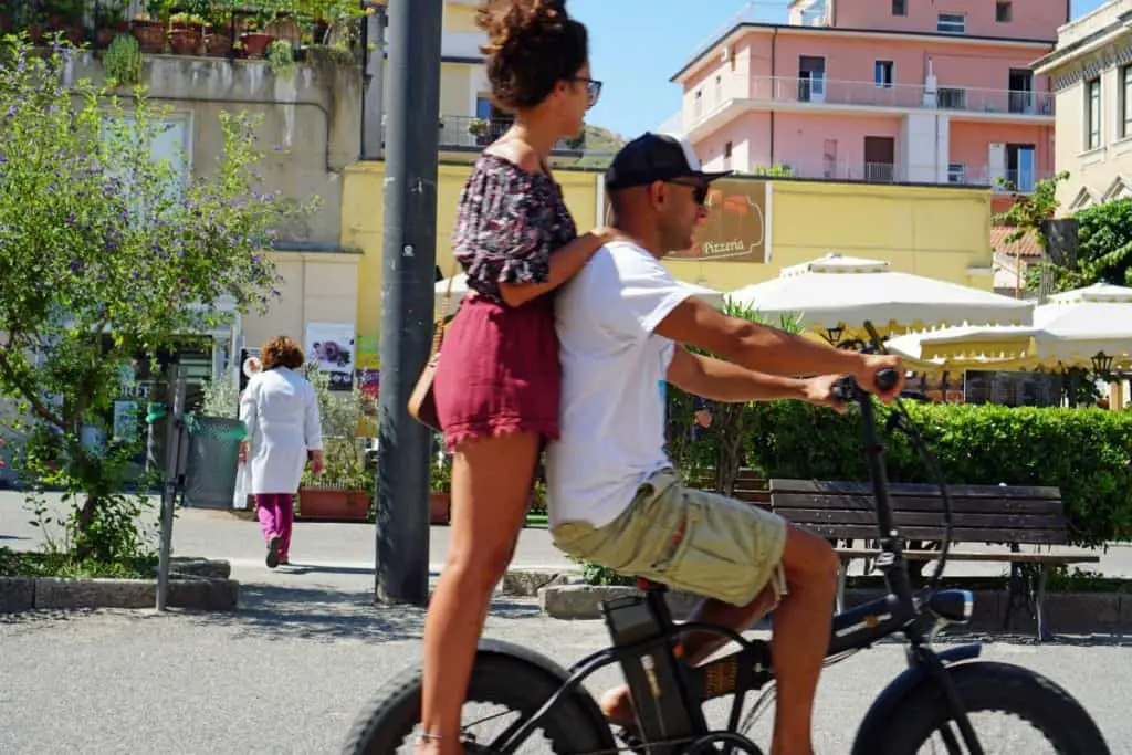 Е-Вело Просто - пара електровелосипед город, все про электровелосипеды, удобно, практично и просто